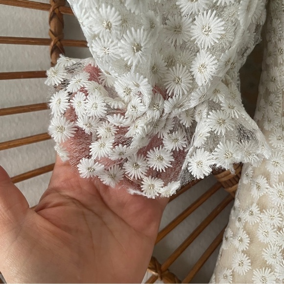 Elegant Cream Mini Dress - Picture 4 of 12